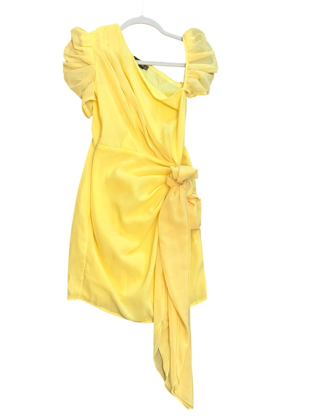 PrettyLittleThing Dress One-Shoulder Dress Mini Dress Size 6